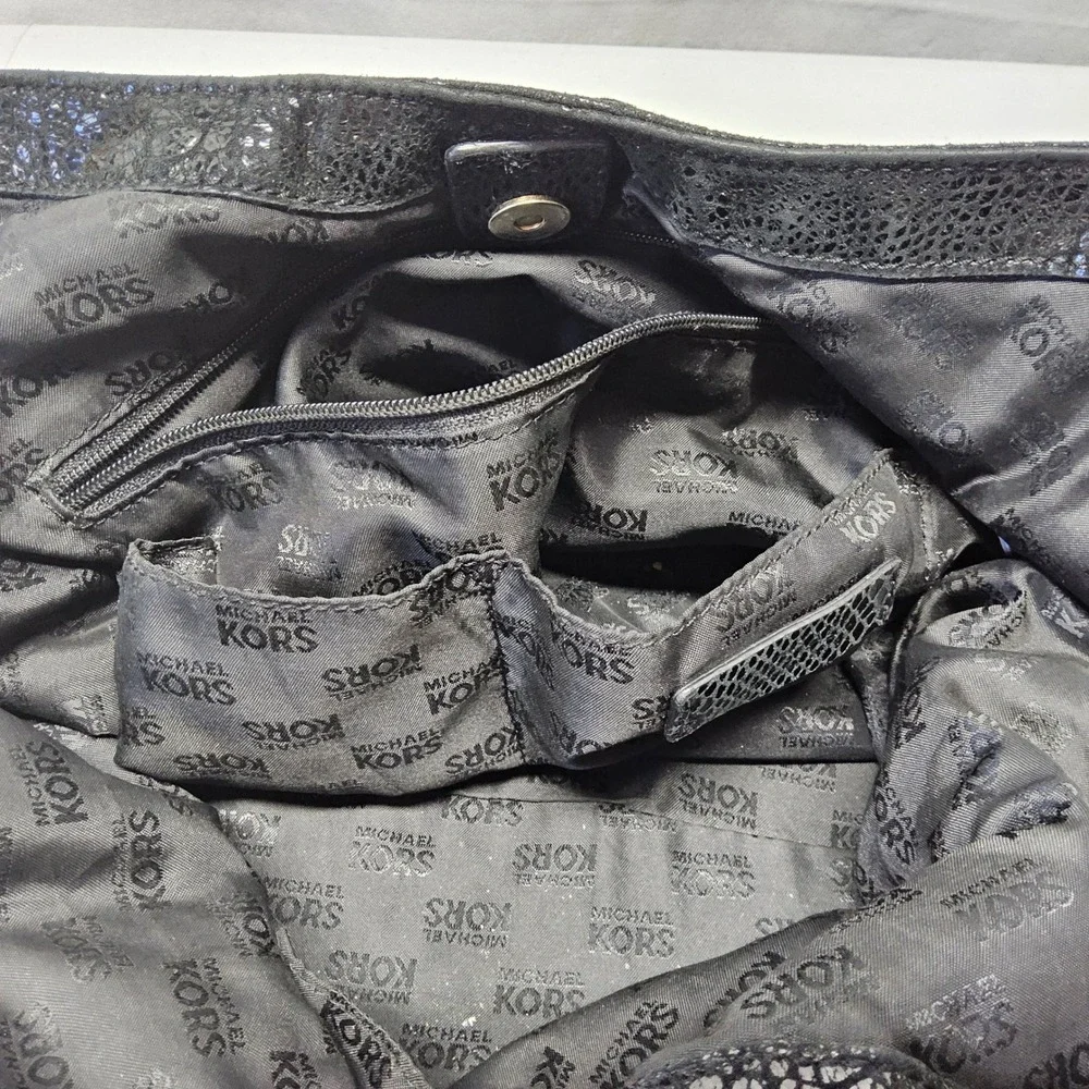 Michael Kors Fulton Shoulder Bag‎ Womens Large Black Snake Embossed Leather Gold